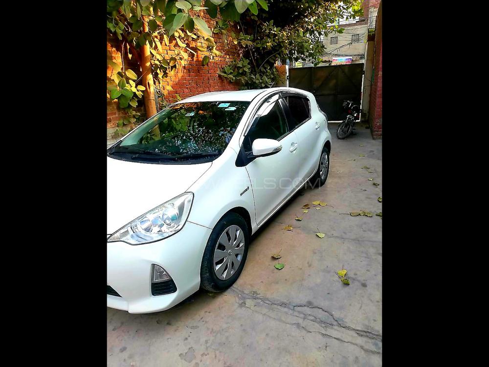 Toyota Aqua 2013 for Sale in Lahore Image-1