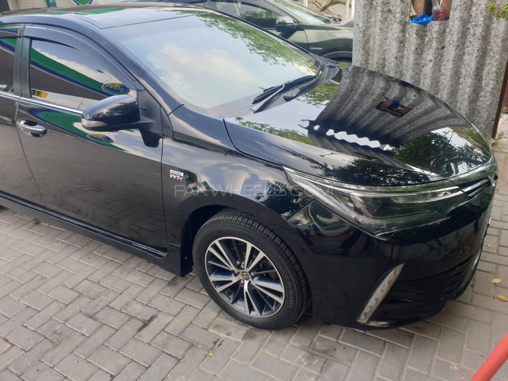 Toyota Corolla 2016 for Sale in Multan Image-1