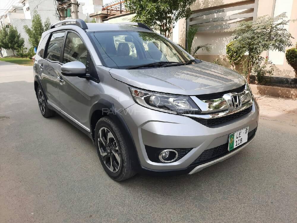 Honda BR-V 2018 for Sale in Lahore Image-1