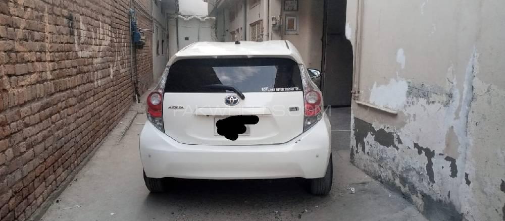 ٹویوٹا اکوا 2013 for Sale in پشاور ٹویوٹا اکوا 2013 for Sale in پشاور Image-4