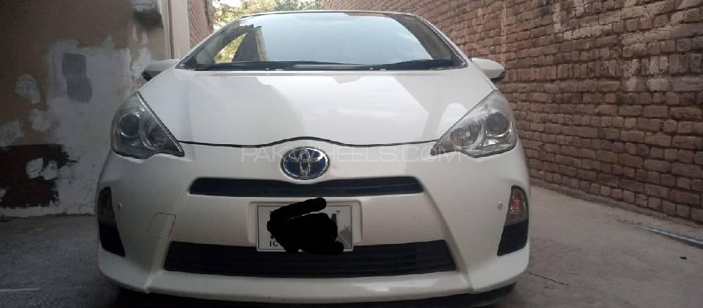 Toyota Aqua 2013 for Sale in Peshawar Image-1