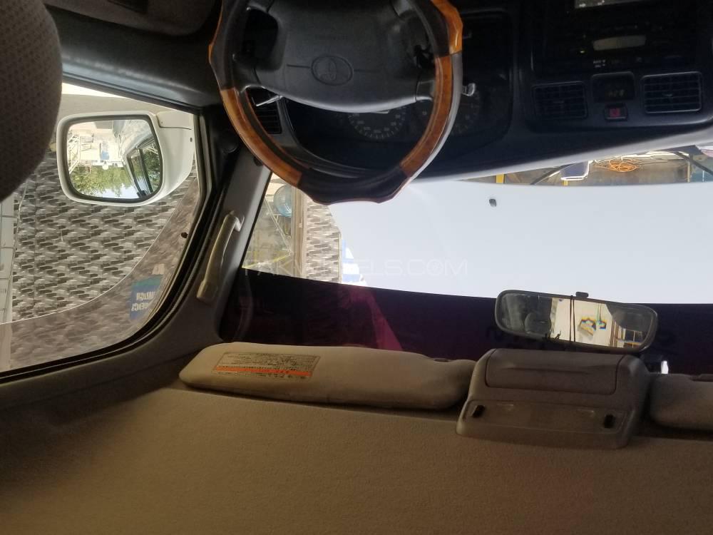 ٹویوٹا سرف 2001 for Sale in پشاور ٹویوٹا سرف 2001 for Sale in پشاور Image-4