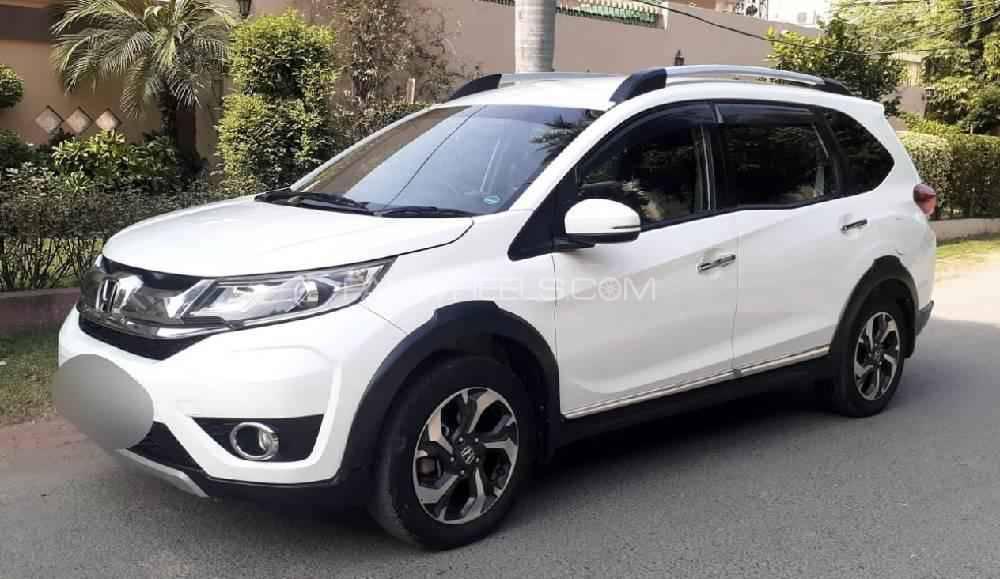 Honda BR-V 2018 for Sale in Bhera Image-1