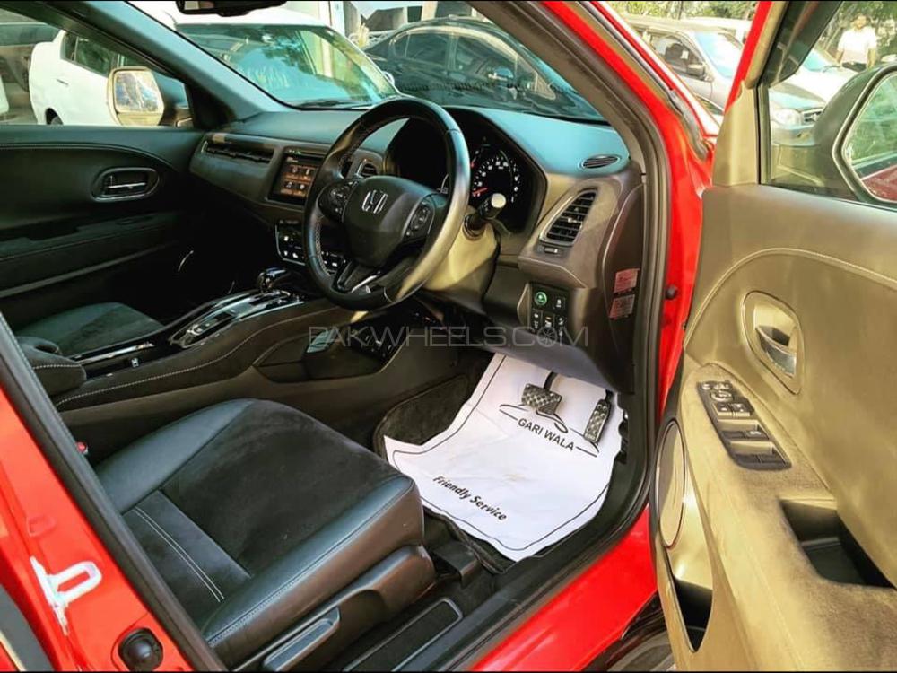 Honda Vezel 2016 for Sale in Karachi Honda Vezel 2016 for Sale in Karachi Image-10