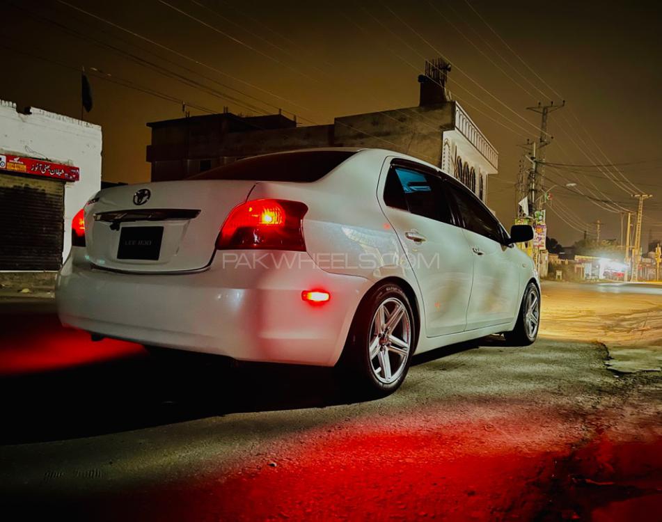 Toyota Belta - 2006  Toyota Belta - 2006  Image-7