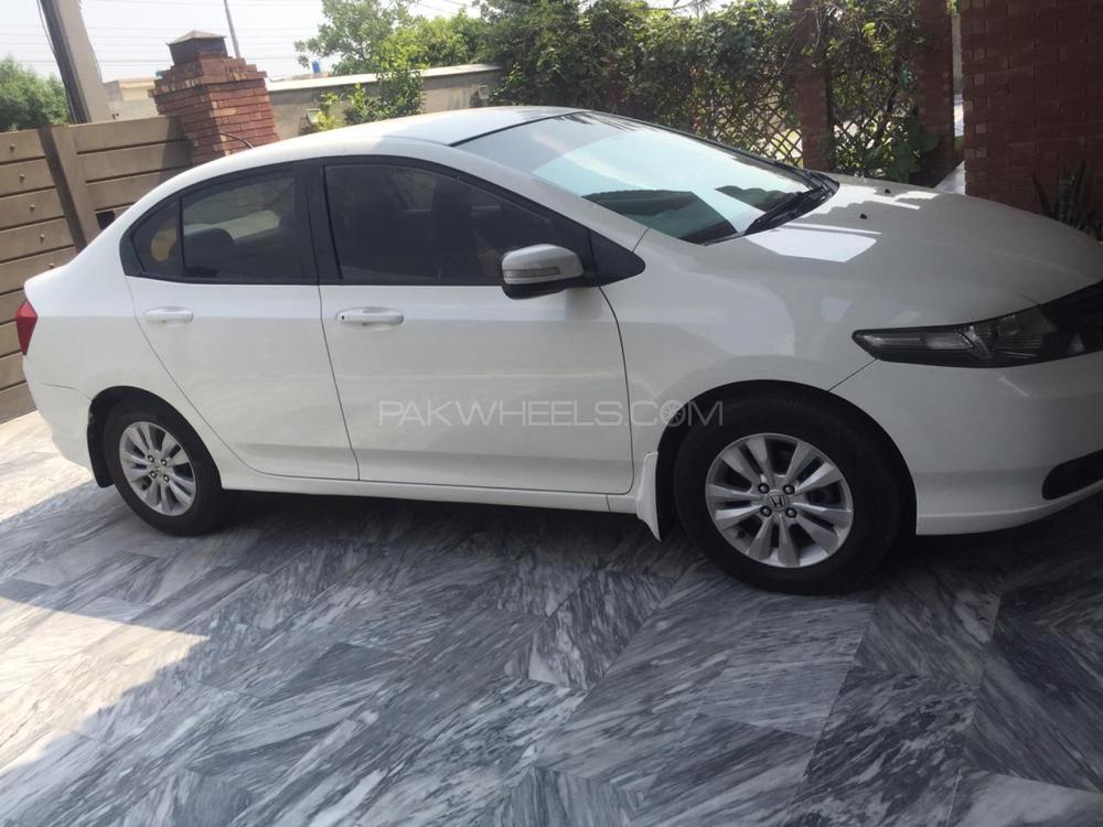 Honda City 2015 for Sale in Lahore Image-1