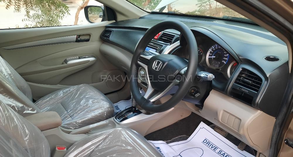 Honda City 2014 for Sale in Karachi Honda City 2014 for Sale in Karachi Image-9