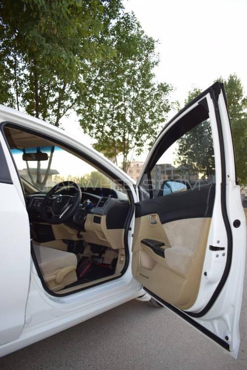 Honda Civic 2014 for Sale in Islamabad Honda Civic 2014 for Sale in Islamabad Image-11