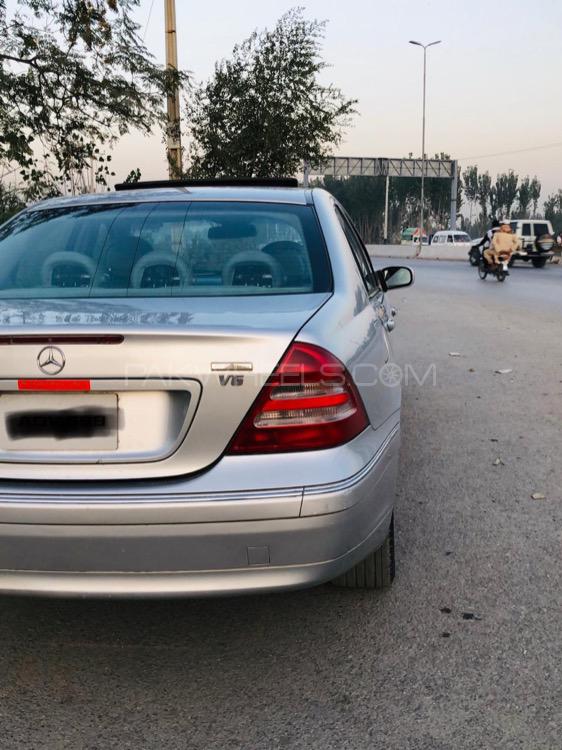 Mercedes Benz C Class 2002 for Sale in Peshawar Mercedes Benz C Class 2002 for Sale in Peshawar Image-15