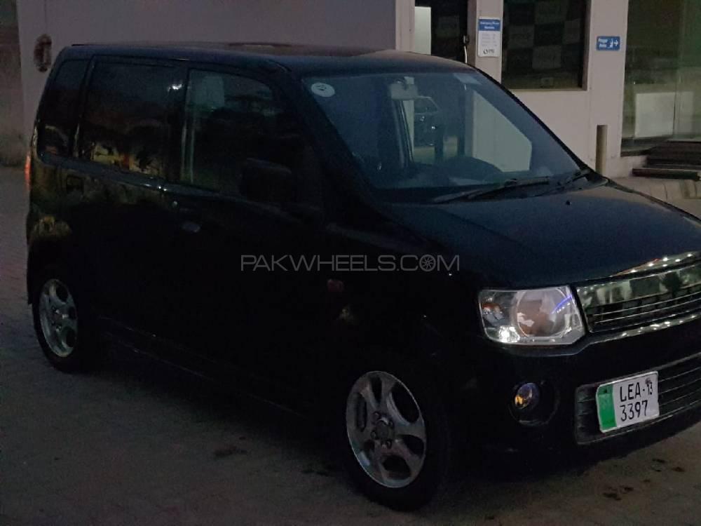 Mitsubishi Ek Sport 2013 for Sale in Lahore Image-1
