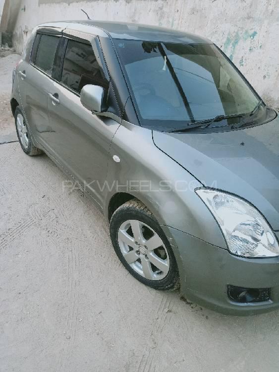 Suzuki Swift 2013 for Sale in Multan Suzuki Swift 2013 for Sale in Multan Image-3
