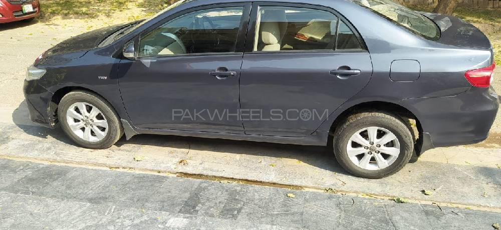 Toyota Corolla 2013 for Sale in Lahore Toyota Corolla 2013 for Sale in Lahore Image-3