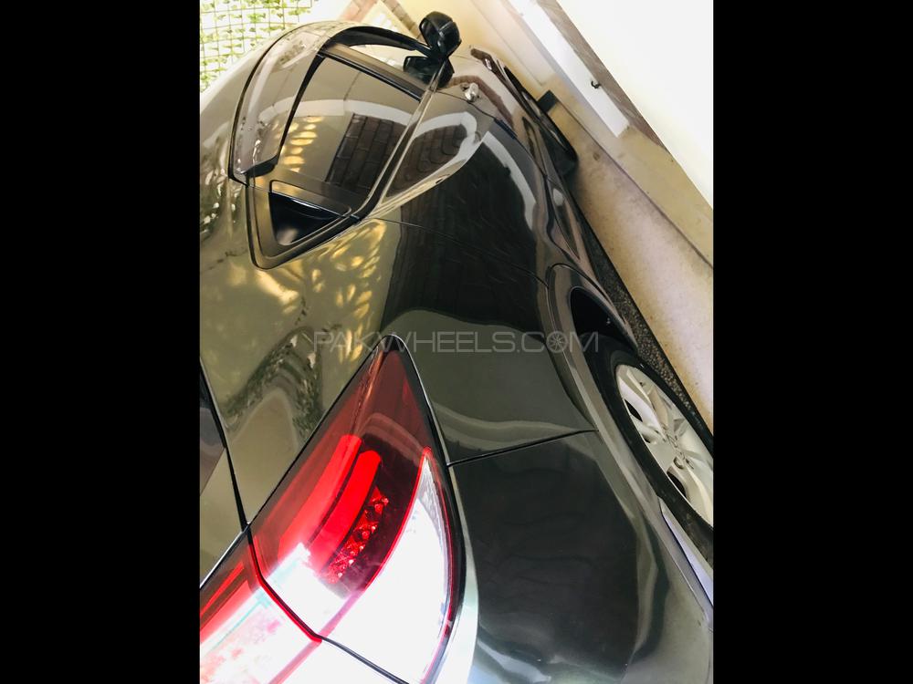 Honda Vezel 2014 for Sale in Islamabad Image-1