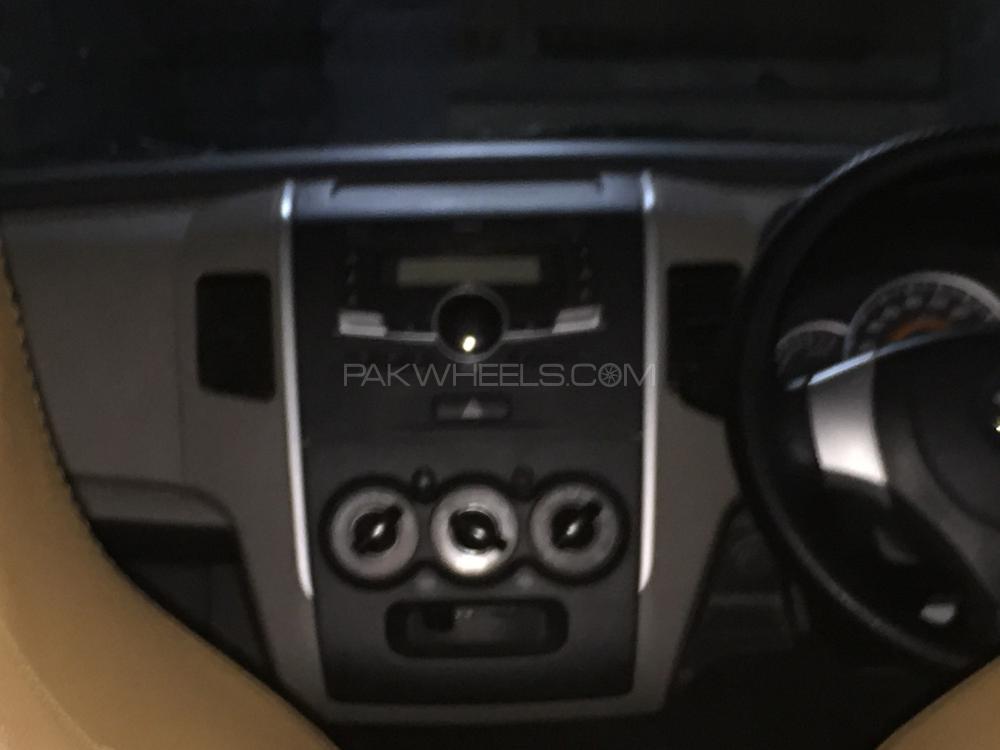 Suzuki Wagon R 2019 for Sale in Peshawar Image-1