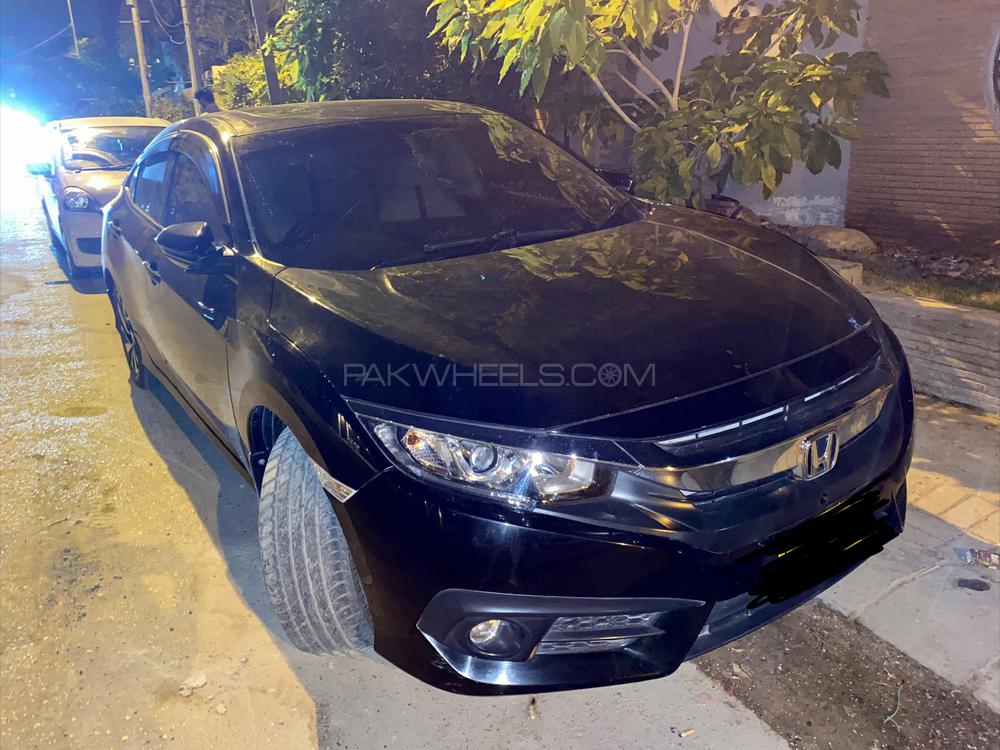 Honda Civic 2018 for Sale in Karachi Image-1