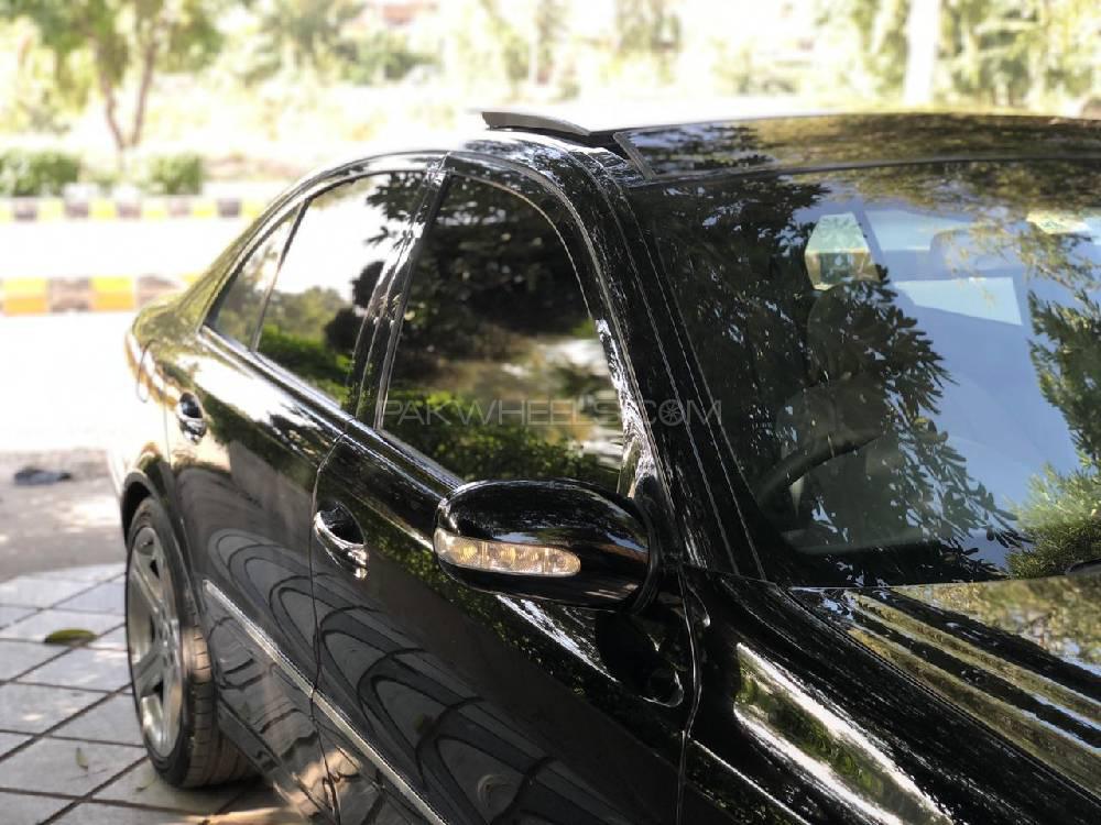 مرسڈیز بینز ای کلاس 2003 for Sale in پشاور مرسڈیز بینز ای کلاس 2003 for Sale in پشاور Image-6