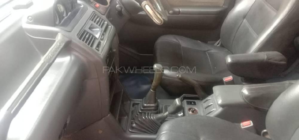Mitsubishi Pajero 1996 for Sale in Faisalabad Mitsubishi Pajero 1996 for Sale in Faisalabad Image-10