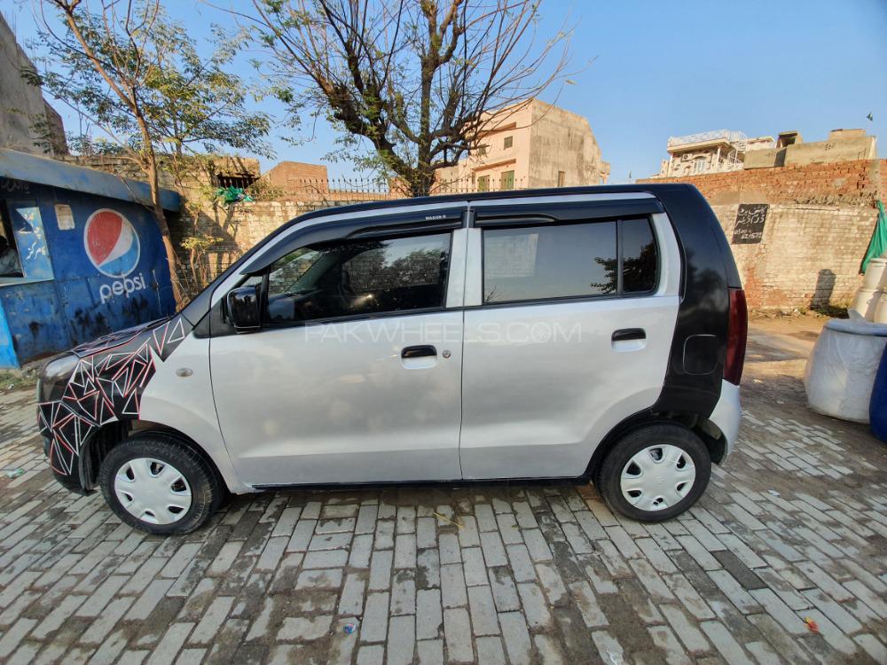 Suzuki Wagon R 2017 for Sale in Gujrat Suzuki Wagon R 2017 for Sale in Gujrat Image-4