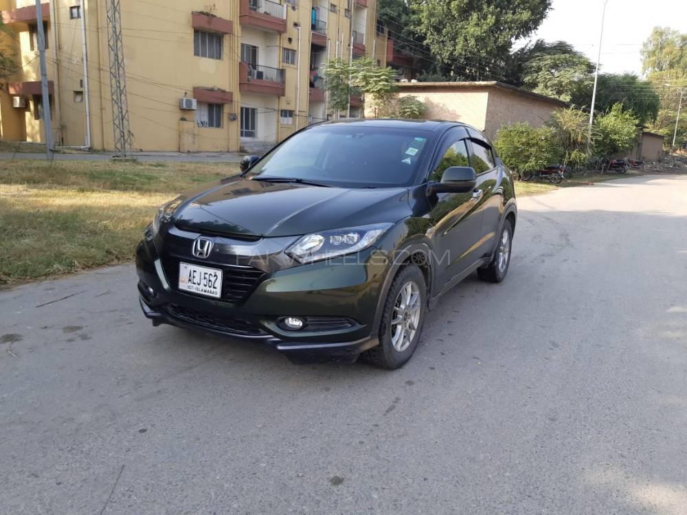 Honda Vezel 2014 for Sale in Islamabad Image-1