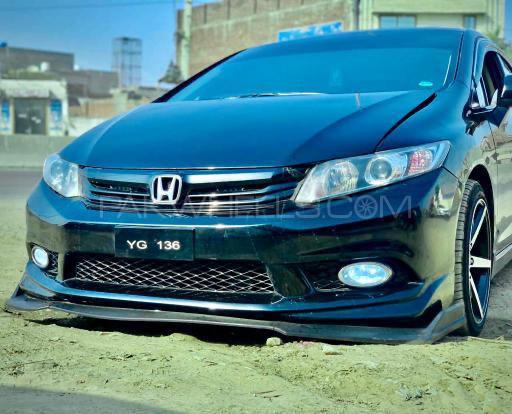 Honda Civic - 2013  Honda Civic - 2013  Image-12
