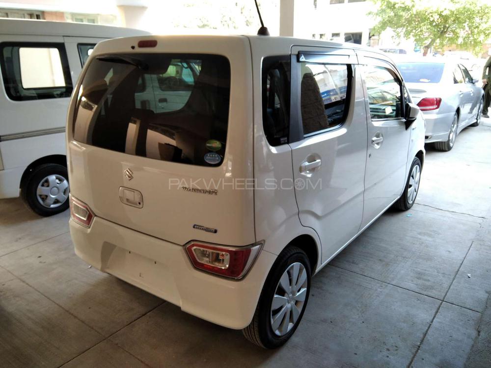 Suzuki Wagon R 2017 for Sale in Karachi Suzuki Wagon R 2017 for Sale in Karachi Image-10