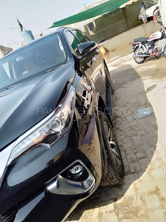 Toyota Fortuner 2018 for Sale in Islamabad Image-1