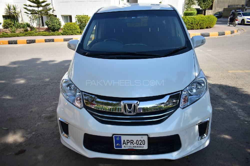 ہونڈا فریڈ 2015 for Sale in اسلام آباد ہونڈا فریڈ 2015 for Sale in اسلام آباد Image-2