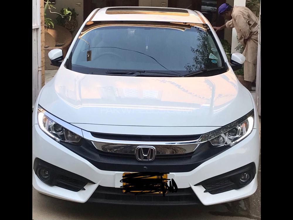 ہونڈا سِوک 2018 for Sale in کراچی Image-1