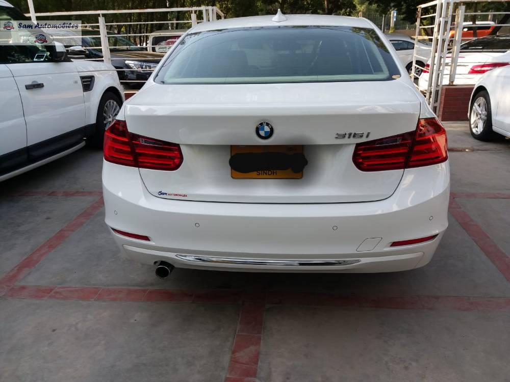 بی ایم ڈبلیو 3 سیریز 2014 for Sale in کراچی بی ایم ڈبلیو 3 سیریز 2014 for Sale in کراچی Image-2