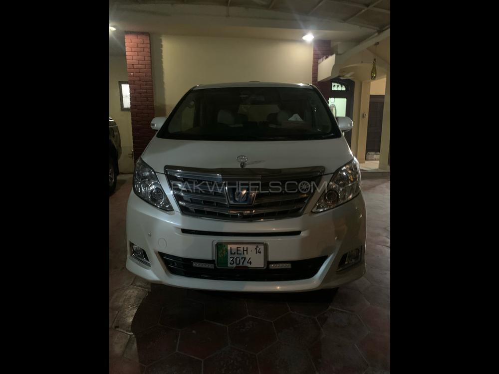 Toyota Alphard Hybrid 2012 for Sale in Islamabad Image-1
