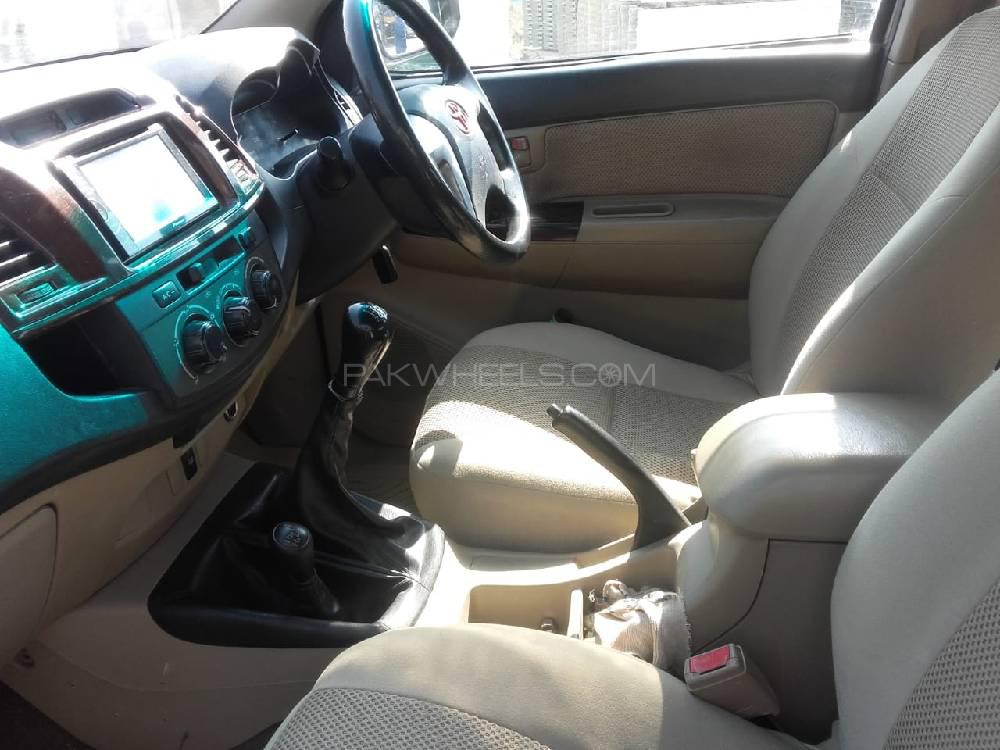 ٹویوٹا ہائیلکس 2014 for Sale in راولپنڈی ٹویوٹا ہائیلکس 2014 for Sale in راولپنڈی Image-16