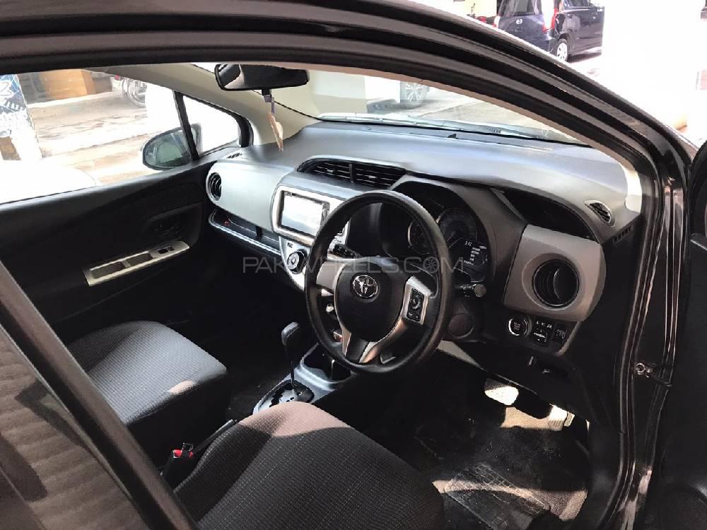 Toyota Vitz 2015 for Sale in Gujranwala Toyota Vitz 2015 for Sale in Gujranwala Image-11