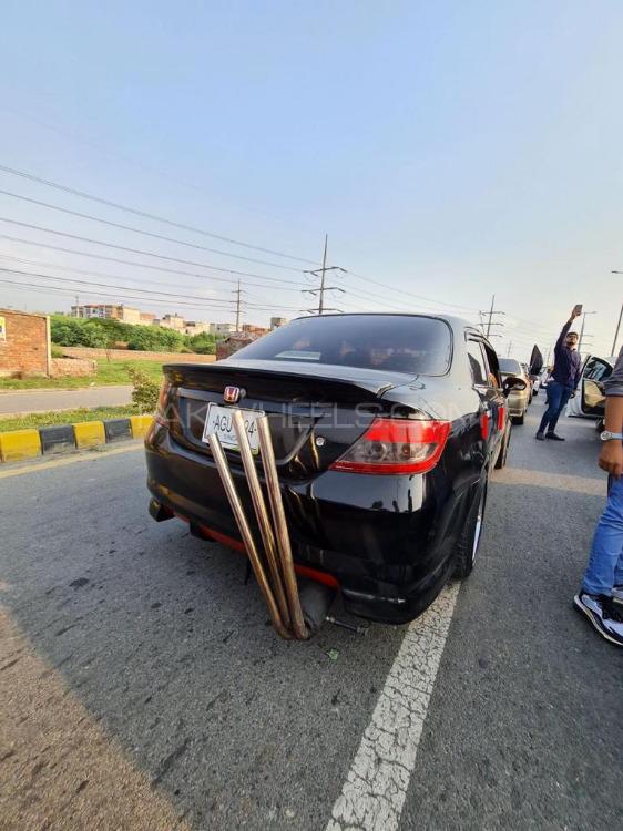 Honda City - 2004  Honda City - 2004  Image-2