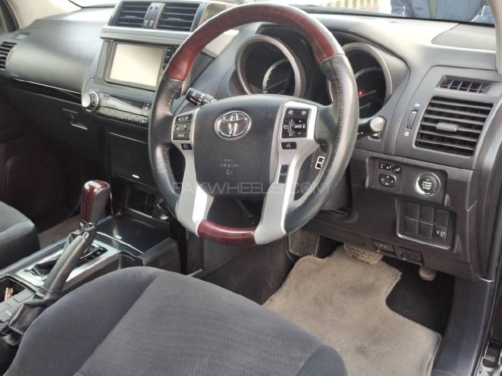 Toyota Prado 2013 for Sale in Lahore Toyota Prado 2013 for Sale in Lahore Image-9
