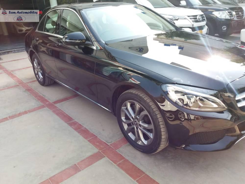 Mercedes Benz C Class 2018 for Sale in Karachi Mercedes Benz C Class 2018 for Sale in Karachi Image-3