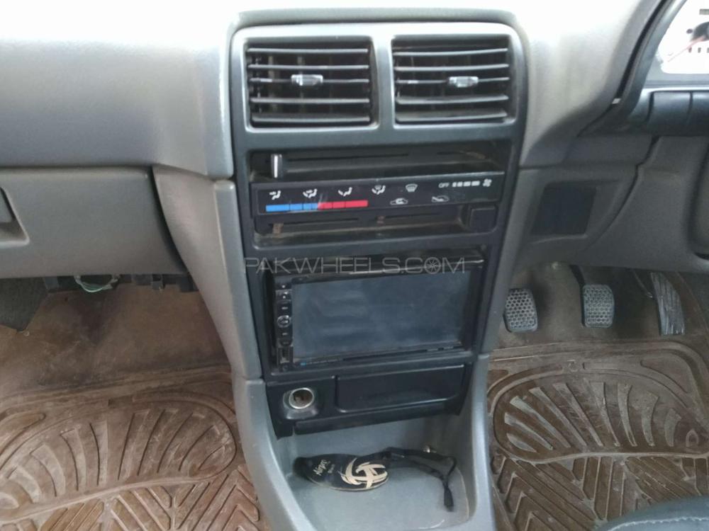 Suzuki Cultus 2006 for Sale in Hyderabad Suzuki Cultus 2006 for Sale in Hyderabad Image-4