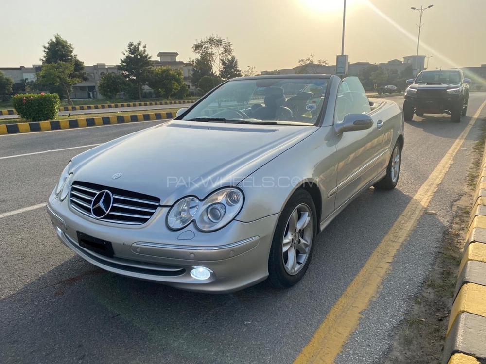 Mercedes Benz CLK Class 2004 for Sale in Lahore Image-1