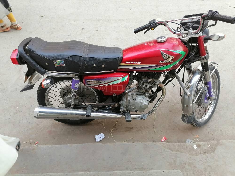 Used Honda CG 125 2014 Bike for sale in Lahore - 298996 | PakWheels