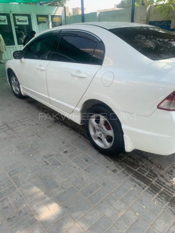 Honda Civic 2011 for Sale in Bahawalpur Honda Civic 2011 for Sale in Bahawalpur Image-19