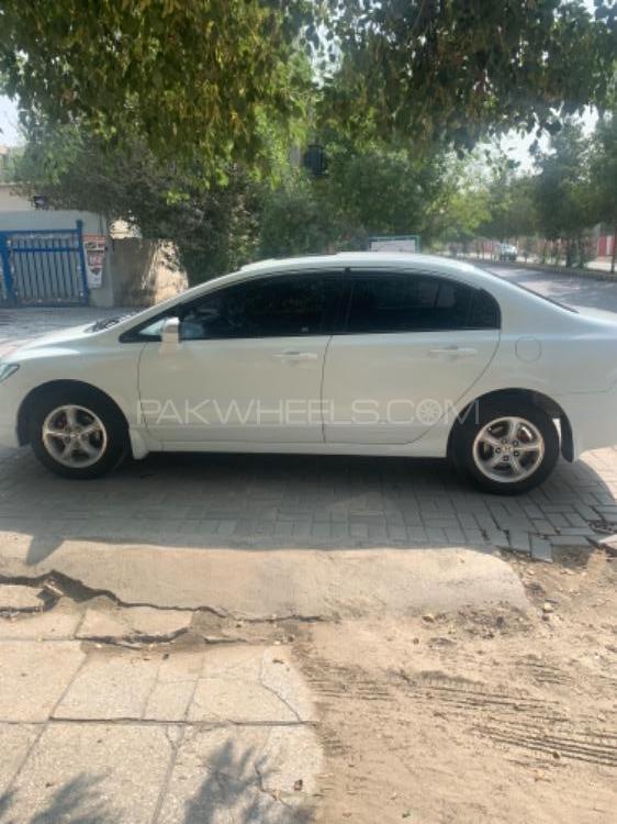 Honda Civic 2011 for Sale in Bahawalpur Honda Civic 2011 for Sale in Bahawalpur Image-10