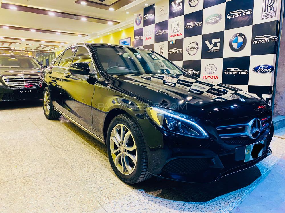Mercedes Benz C Class 2016 for Sale in Lahore Mercedes Benz C Class 2016 for Sale in Lahore Image-2