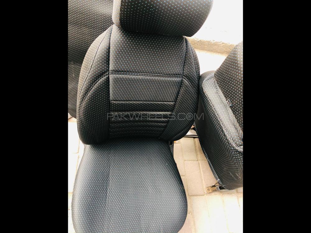 original fitting seat cover Image-1