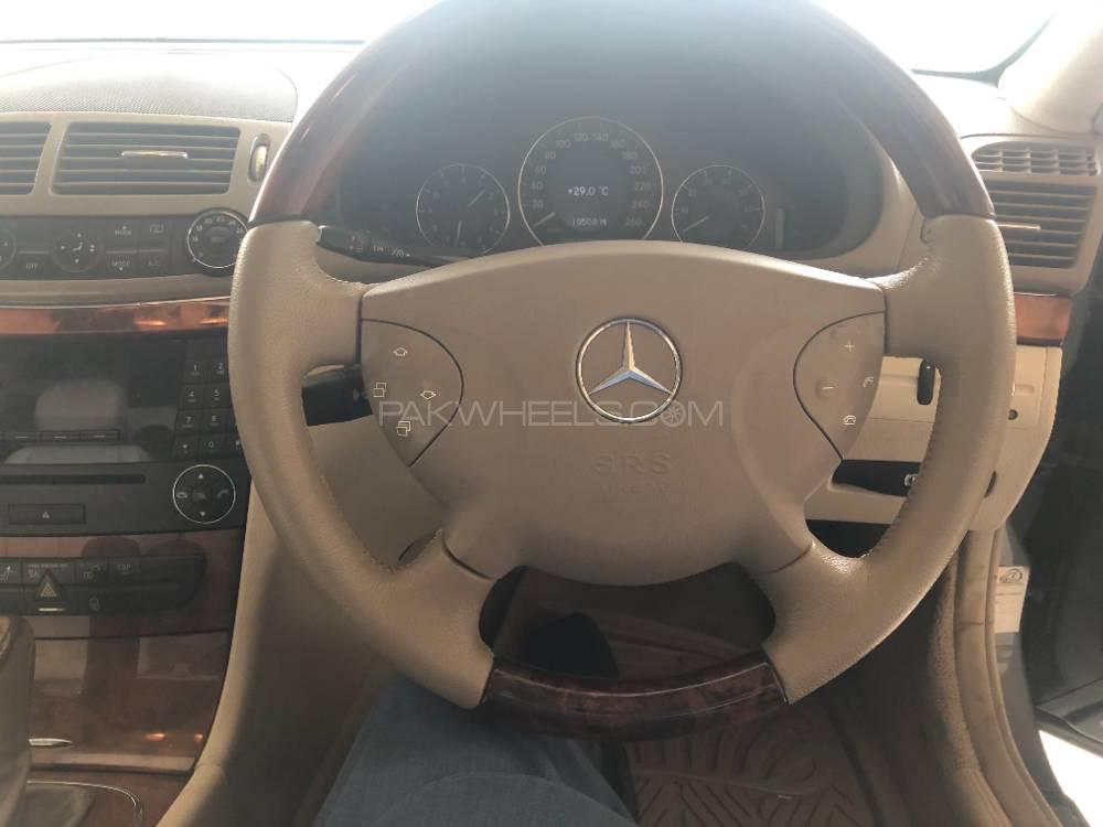 Mercedes Benz E Class 2006 for Sale in Karachi Mercedes Benz E Class 2006 for Sale in Karachi Image-9