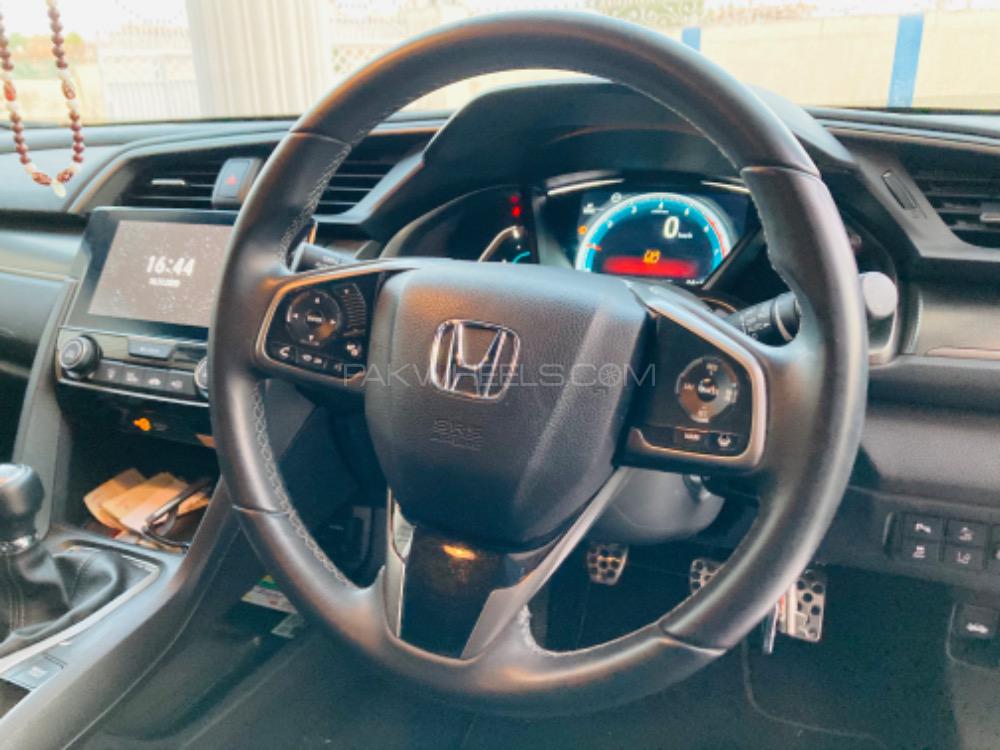 ہونڈا سوک 2018 for Sale in جہلم ہونڈا سوک 2018 for Sale in جہلم Image-8