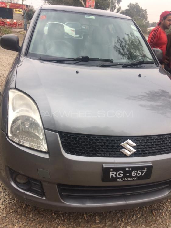 Suzuki Swift 2011 for Sale in Nowshera Image-1