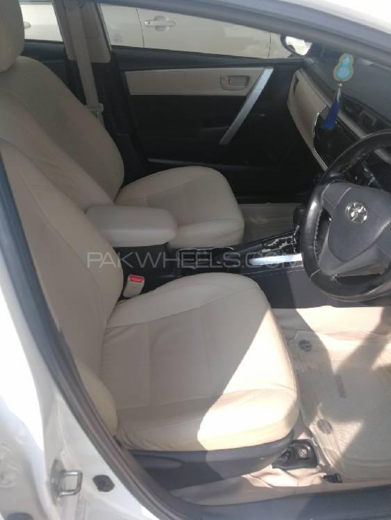 Toyota Corolla 2017 for Sale in Bahawalpur Toyota Corolla 2017 for Sale in Bahawalpur Image-13
