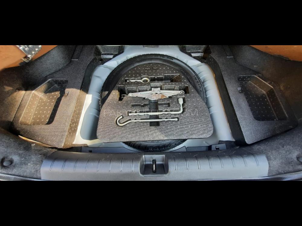 Honda Civic 2017 for Sale in Karachi Honda Civic 2017 for Sale in Karachi Image-14