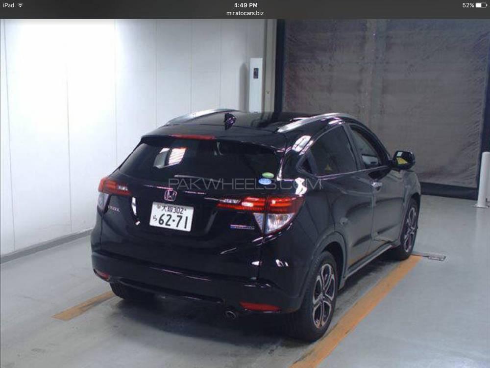 Honda Vezel 2017 for Sale in Lahore Image-1