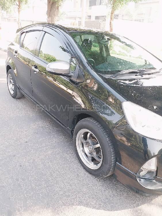 ٹویوٹا اکوا 2012 for Sale in گجرانوالہ ٹویوٹا اکوا 2012 for Sale in گجرانوالہ Image-5