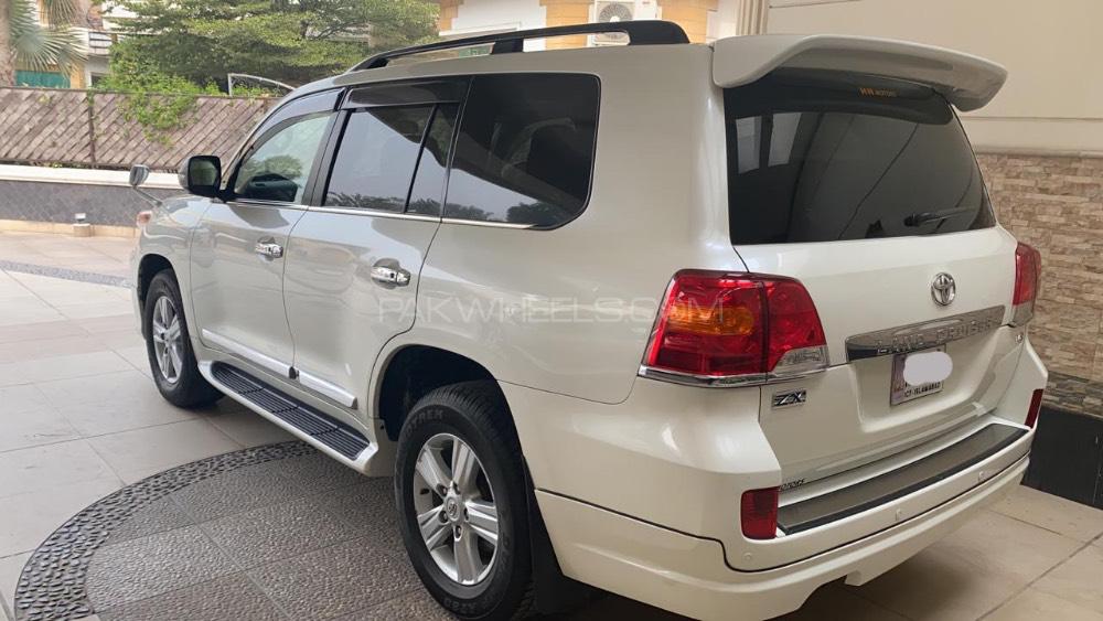 Toyota Land Cruiser 2013 for Sale in Faisalabad Image-1